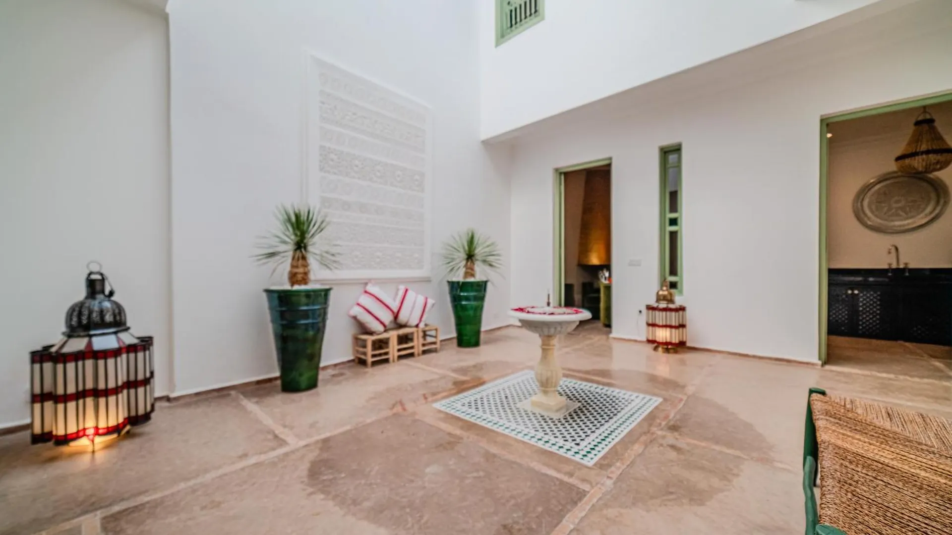 Rare Riad 29 Exclusif Swiming Pool And Breakfast Marrakesh